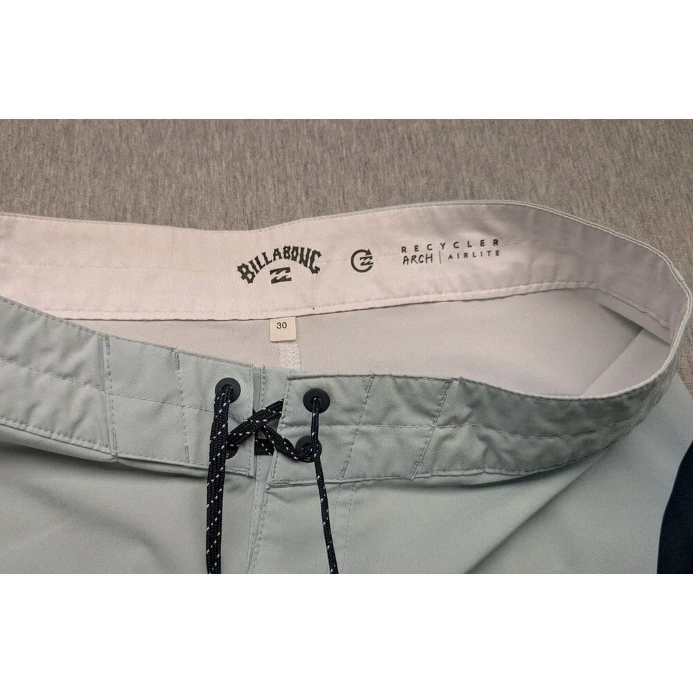 Billabong Arch Airlite Recycler Boardshorts Men's Size 30